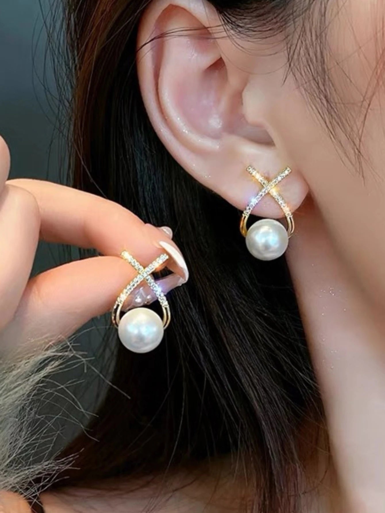 2 Pieces Of Women's Trendy Cross Studded Diamond Earrings For Outdoor Travel, Carnival, Party, Holiday Dressing Gifts -6511