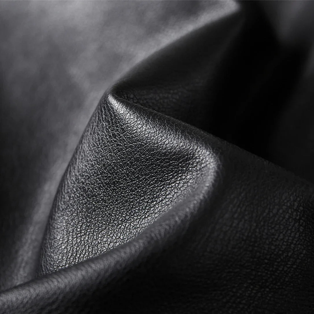 2024 Winter Black Leather Jacket Men Fur Lined Warm Motorcycle Jacket Slim Street Fashion BLack Biker Coat Pleated Design Zipper