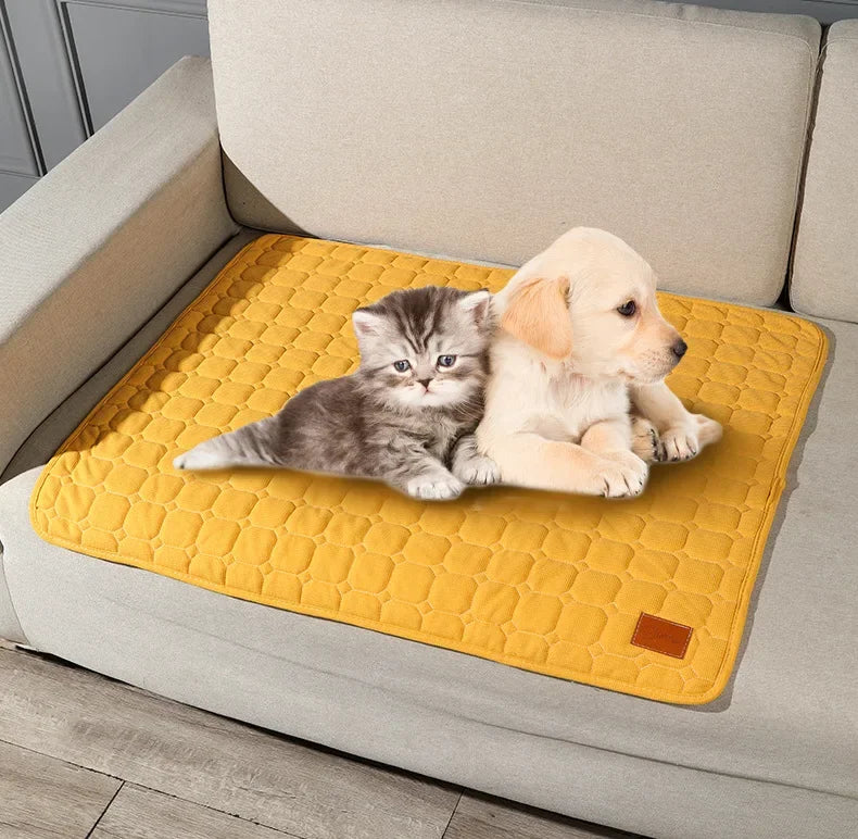 Washable Pet Waffle Mat Pet Diaper Mat Reusable Mats for Dogs Dog Bed Urine Washable Dog Training Pad Four Seasons Pet Mat