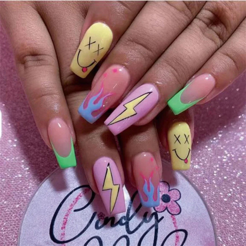 24p Artificial Acrylic Nail Art Fake Nails Full Coverage Removable Press On Nails Tip French Light Pink Heart False Nail Designs