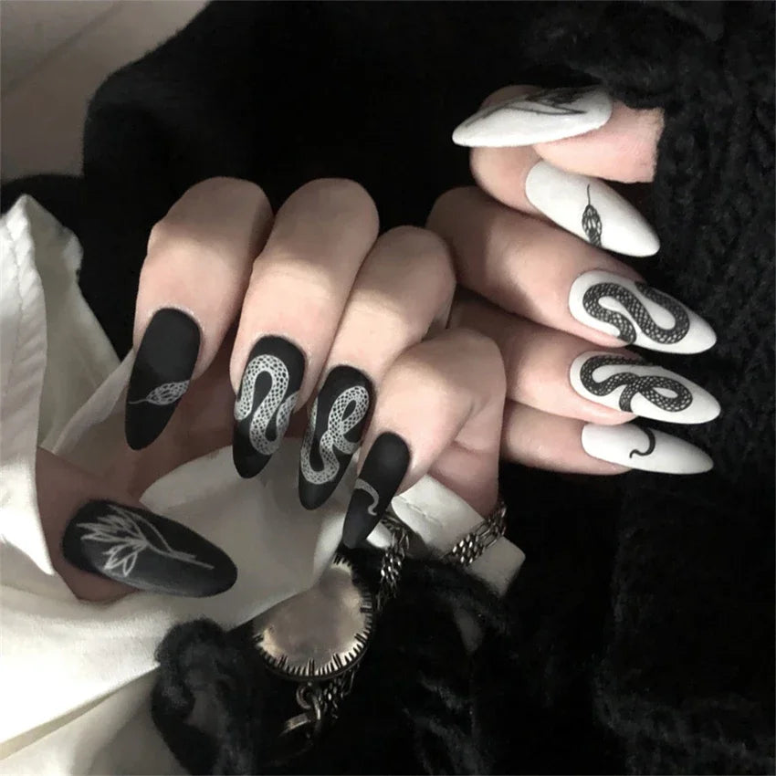 24p Artificial Acrylic Nail Art Fake Nails Full Coverage Removable Press On Nails Tip French Light Pink Heart False Nail Designs