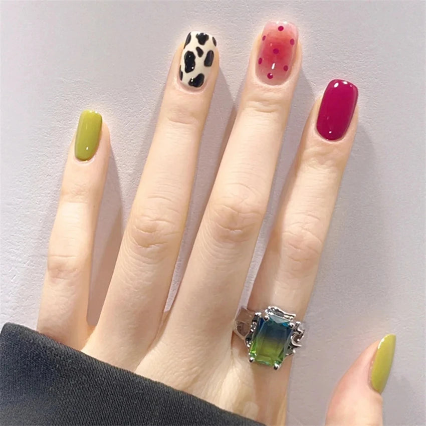 24Pcs/Lot Milky White Gradient Long Wearing False Nail Tips Acrylic Press on Nails Removable Reusable Artifical Fake Nails Art