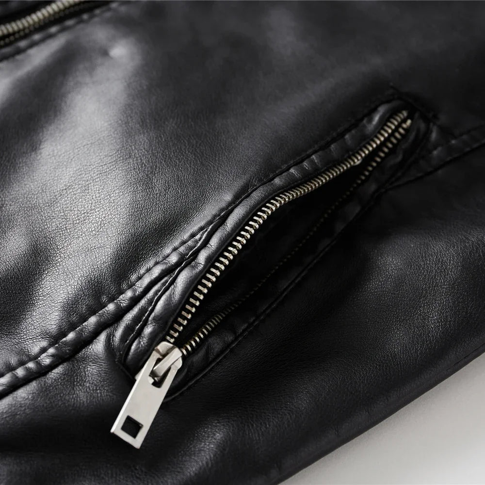 2024 Winter Black Leather Jacket Men Fur Lined Warm Motorcycle Jacket Slim Street Fashion BLack Biker Coat Pleated Design Zipper