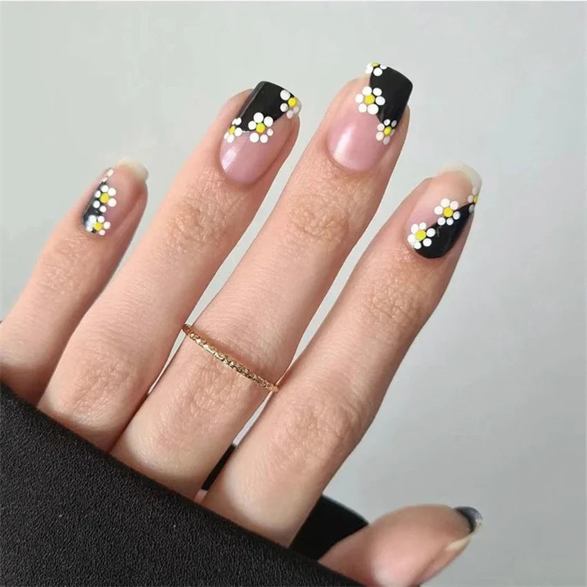 24p Artificial Acrylic Nail Art Fake Nails Full Coverage Removable Press On Nails Tip French Light Pink Heart False Nail Designs