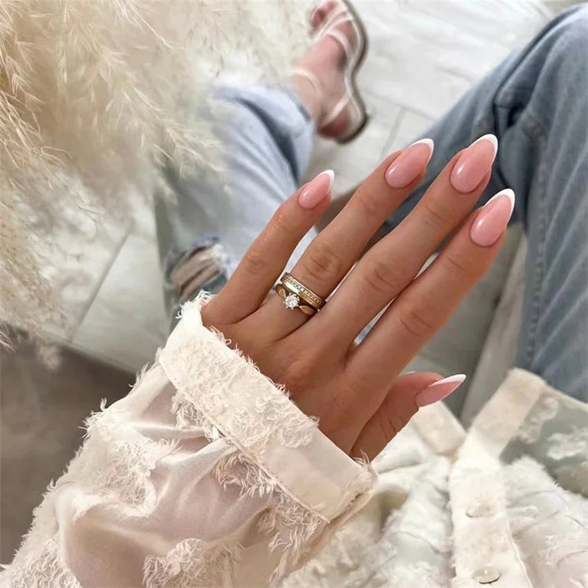 24p Artificial Acrylic Nail Art Fake Nails Full Coverage Removable Press On Nails Tip French Light Pink Heart False Nail Designs