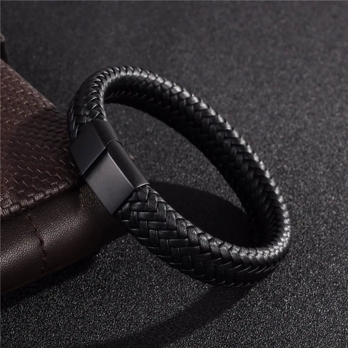 1PC Men's and Women's Fashion Trend Leather Weaving Rope Bracelet Bracelet, Date, Travel, Banquet, Party, Festival Dressing Gift